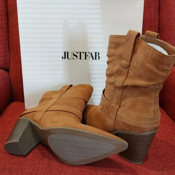 Booties, Rochell, Whiskey. - Picture 3 of 4